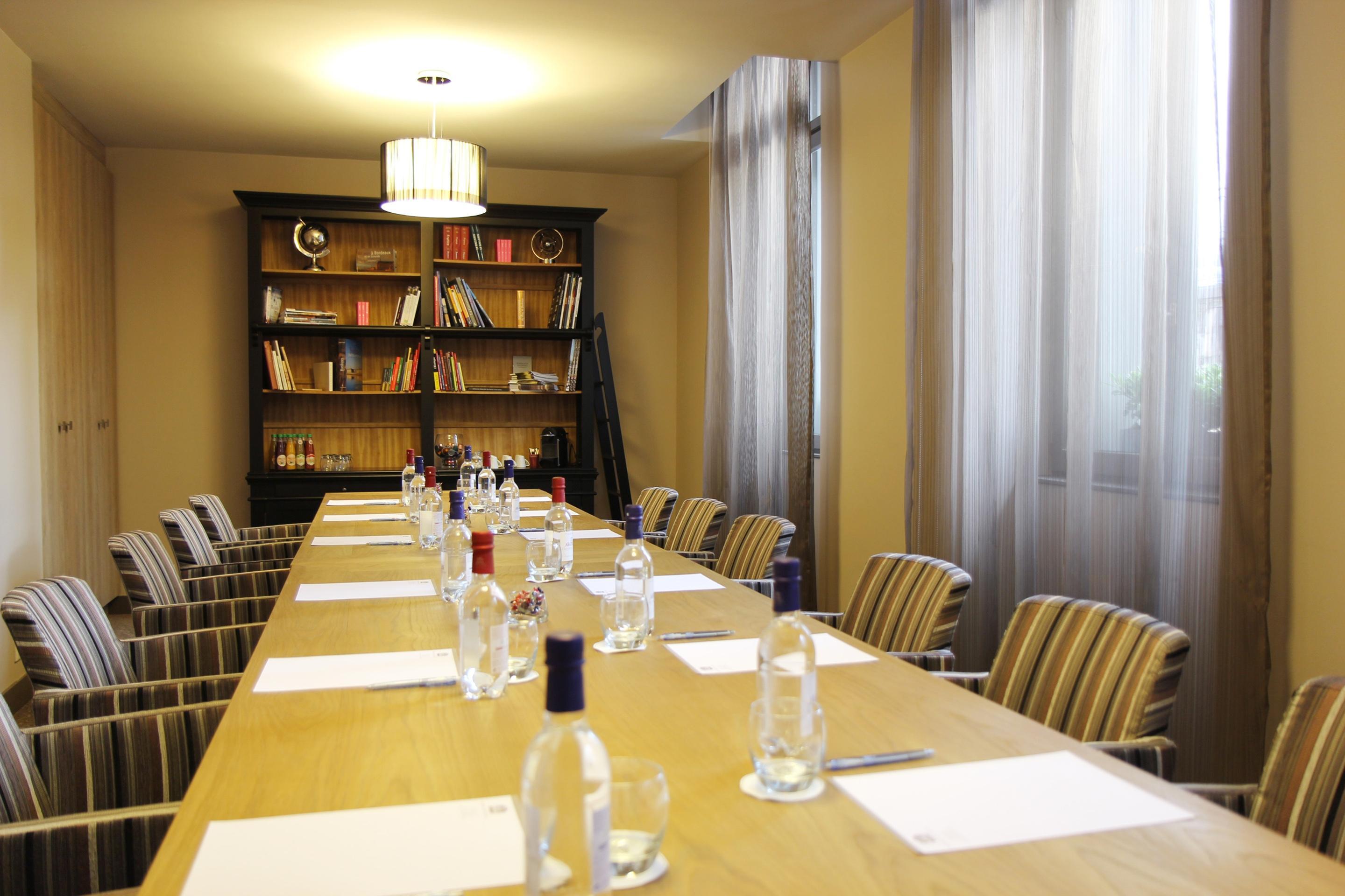 Best Western Plus Bordeaux Gare Saint-Jean Esterno foto