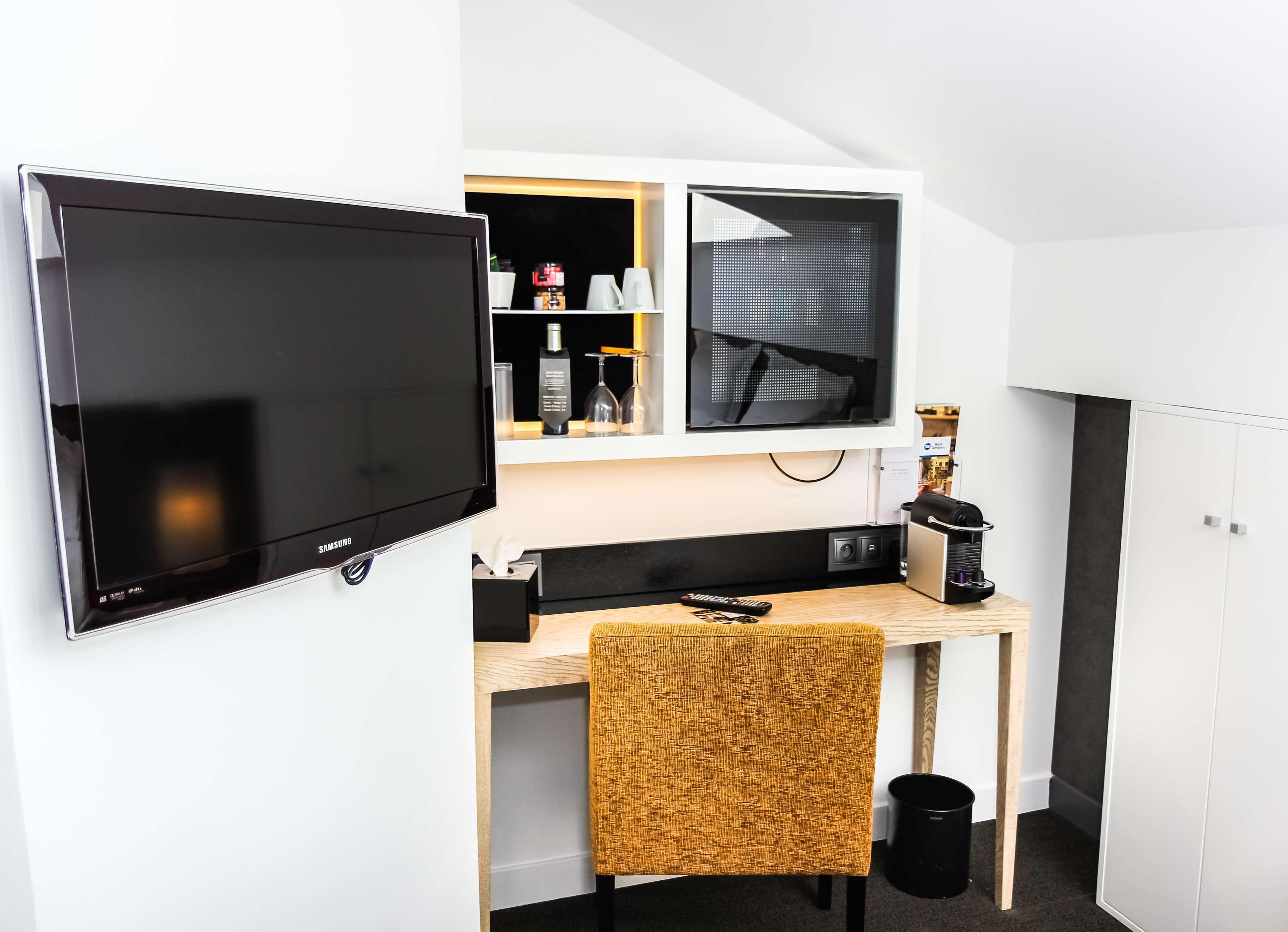 Best Western Plus Bordeaux Gare Saint-Jean Esterno foto