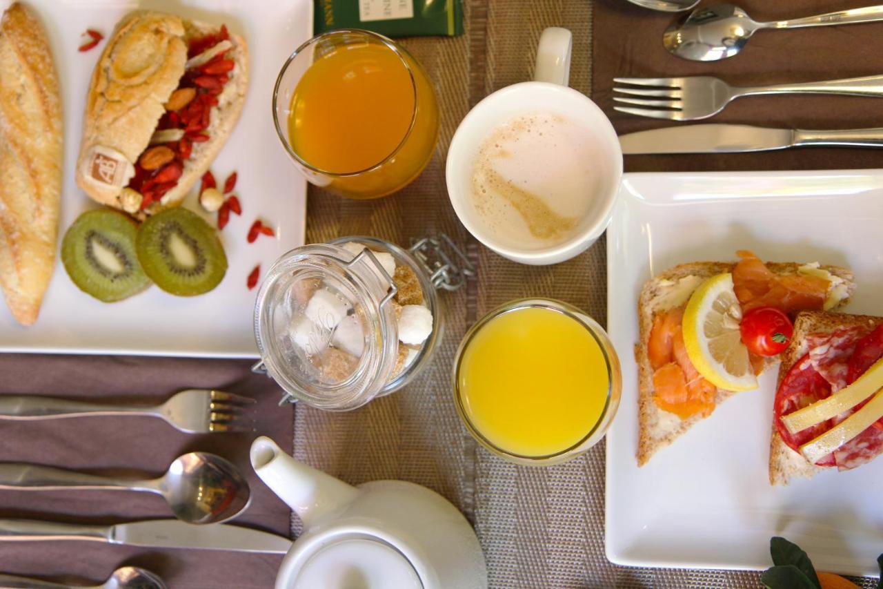 Best Western Plus Bordeaux Gare Saint-Jean Esterno foto